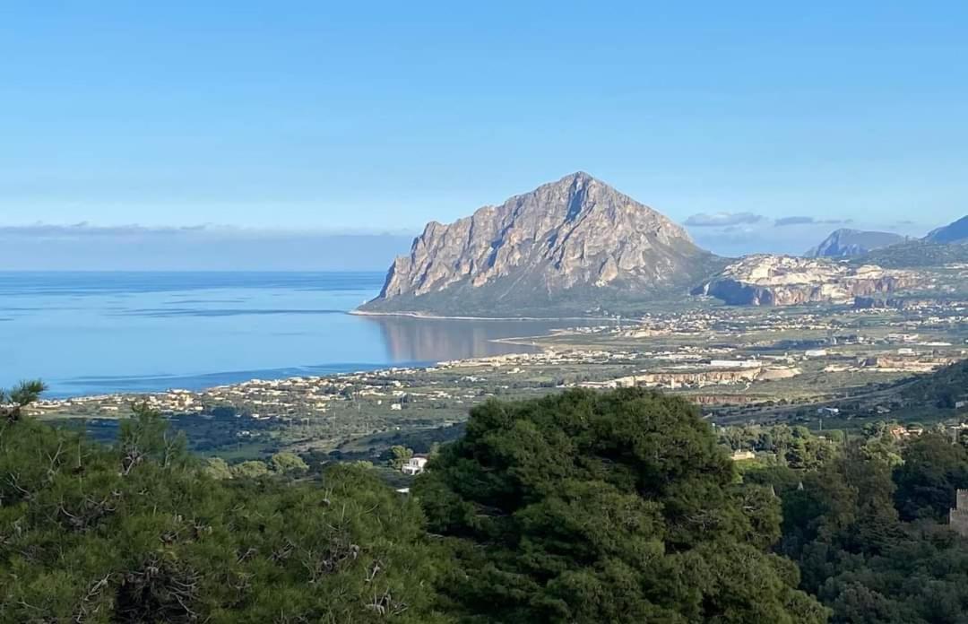 A Due Passi Dal Molino Διαμέρισμα Valderice Εξωτερικό φωτογραφία